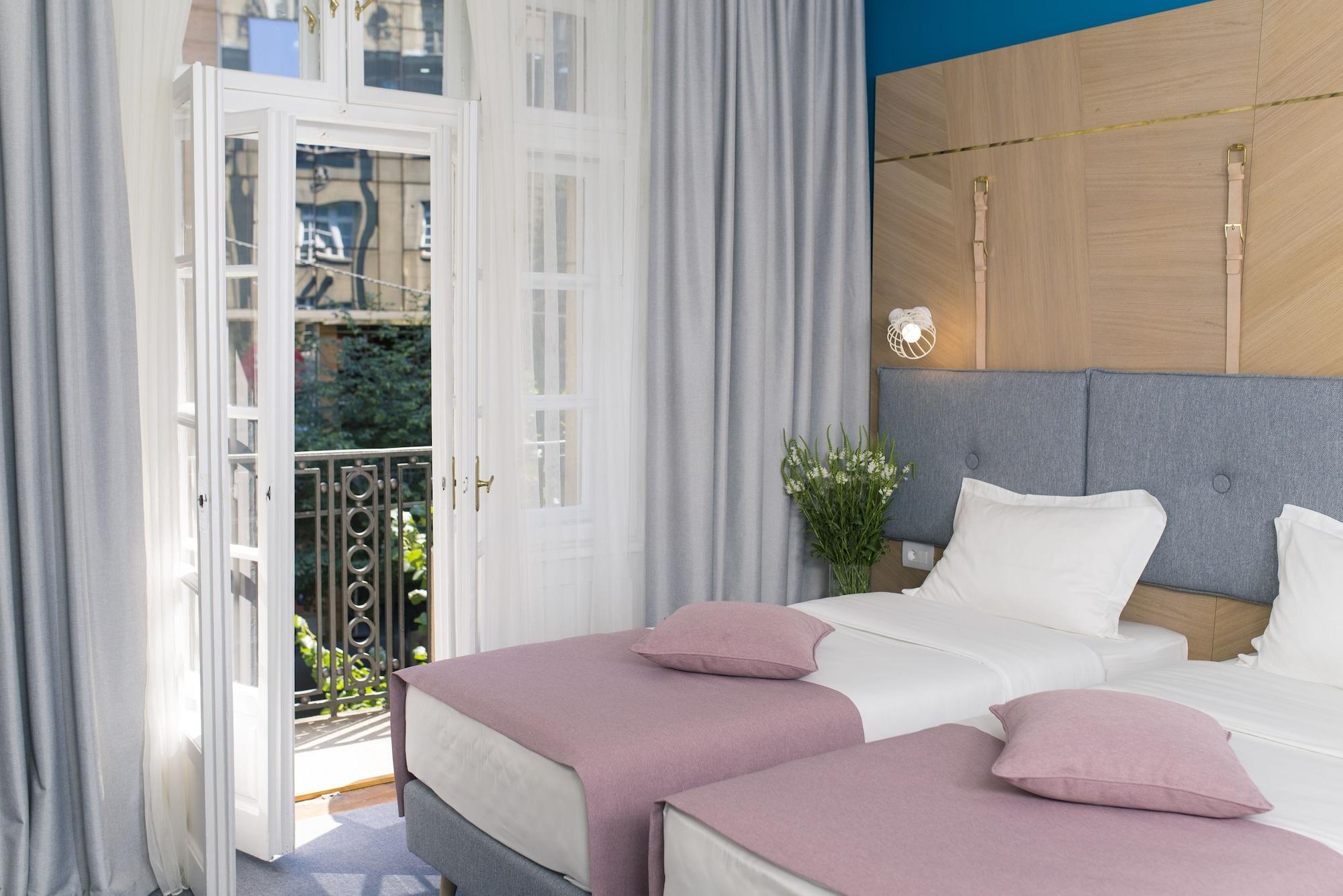 City Nest Modern & Cozy Suites ベオグラード エクステリア 写真