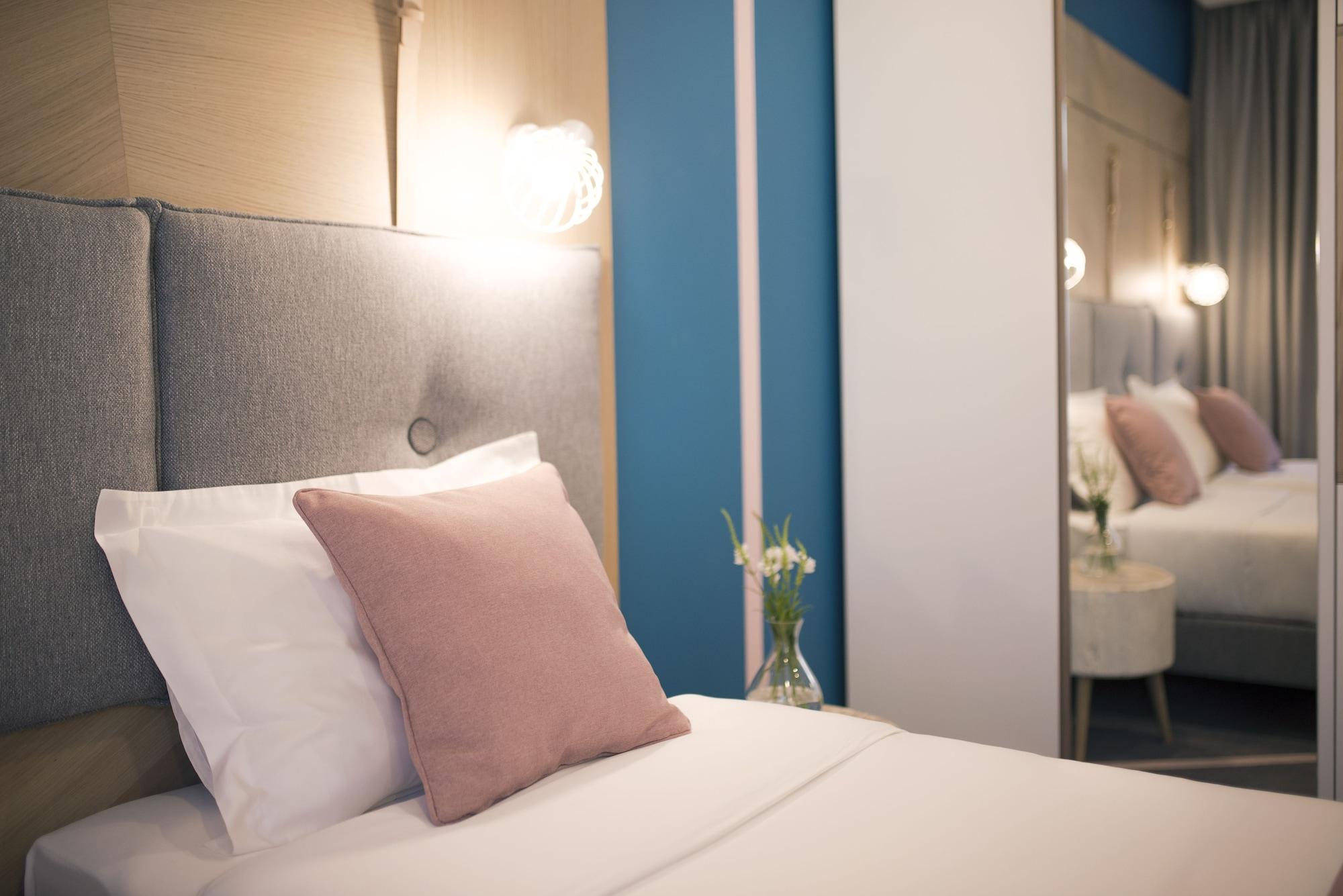 City Nest Modern & Cozy Suites ベオグラード エクステリア 写真