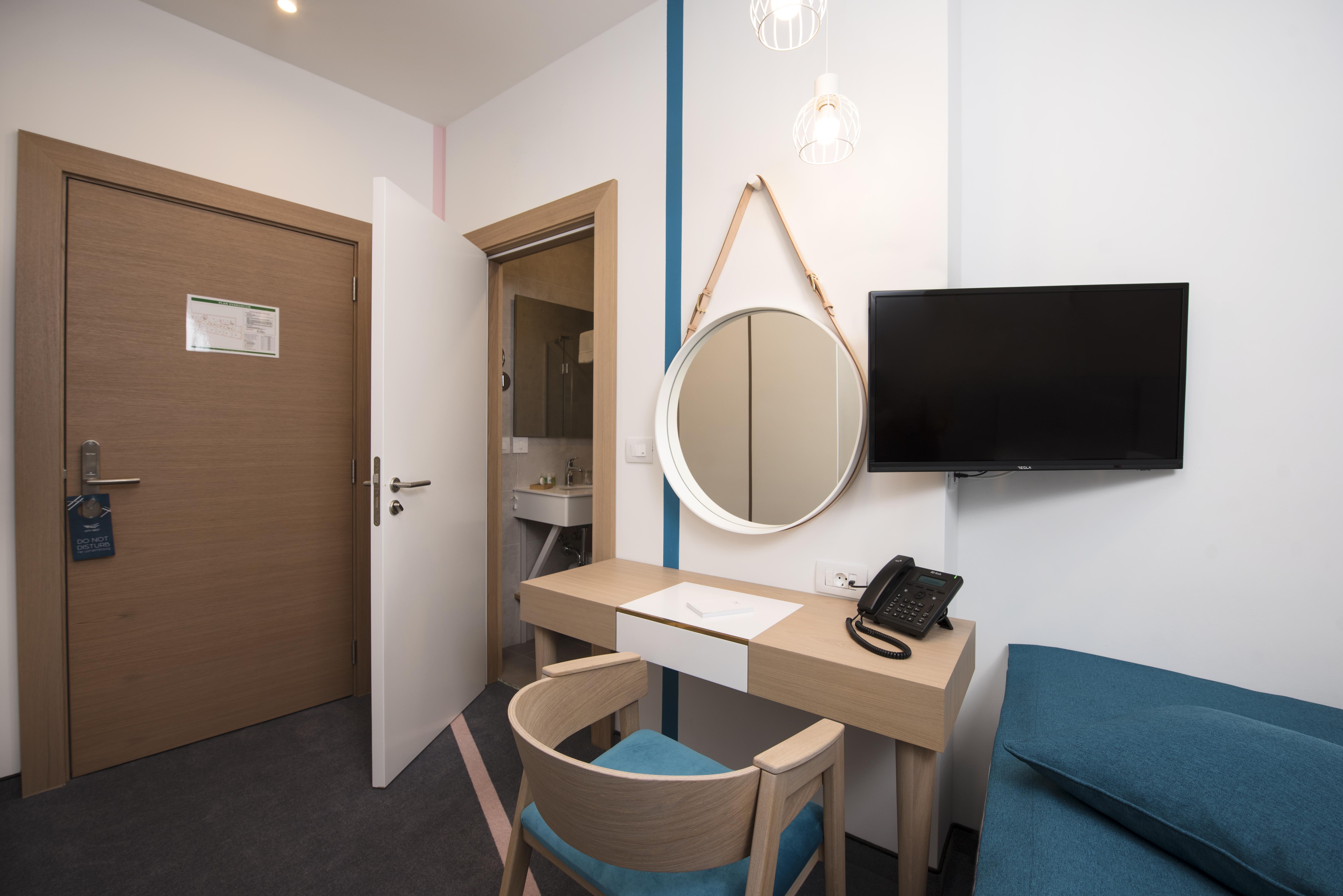 City Nest Modern & Cozy Suites ベオグラード エクステリア 写真