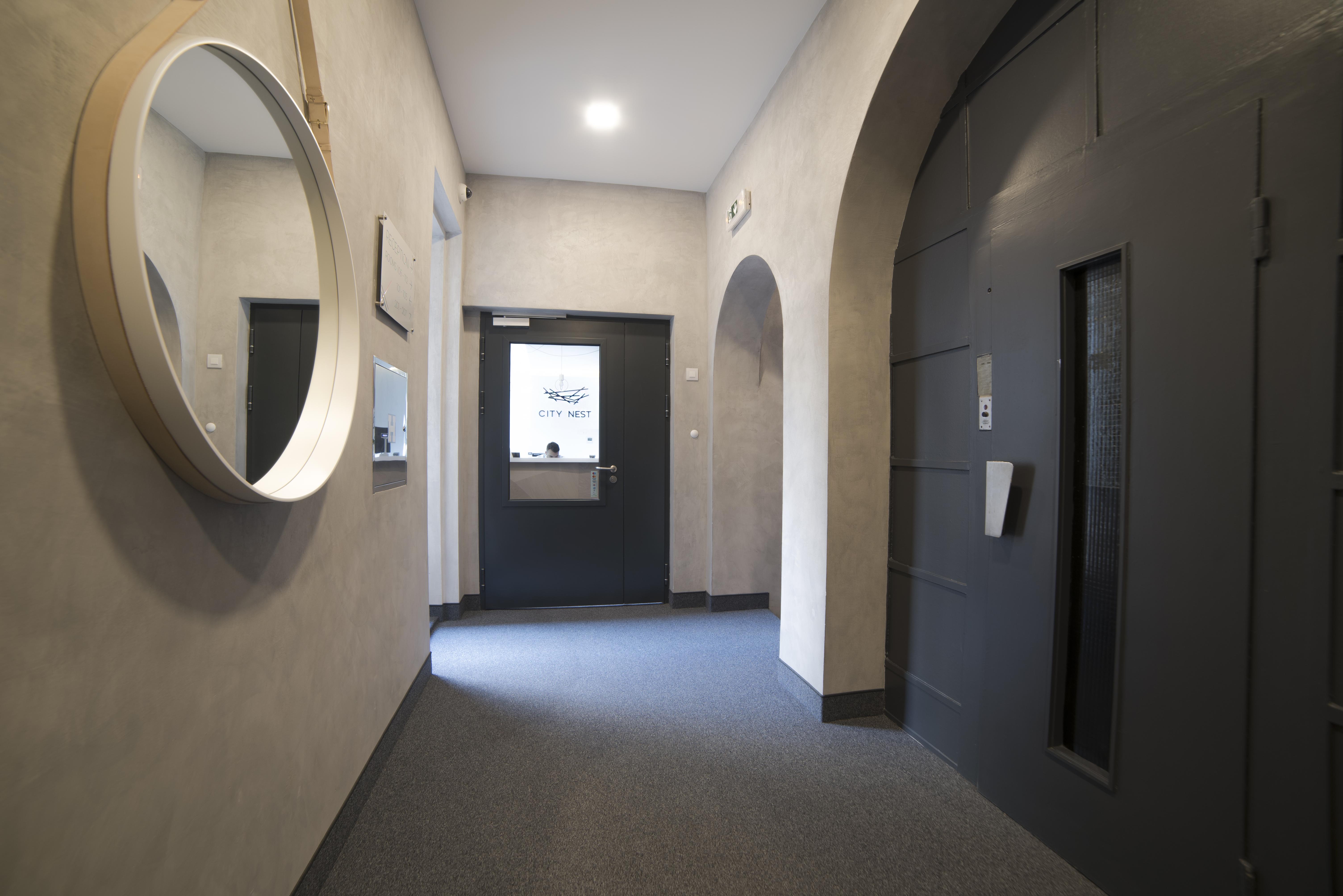 City Nest Modern & Cozy Suites ベオグラード エクステリア 写真