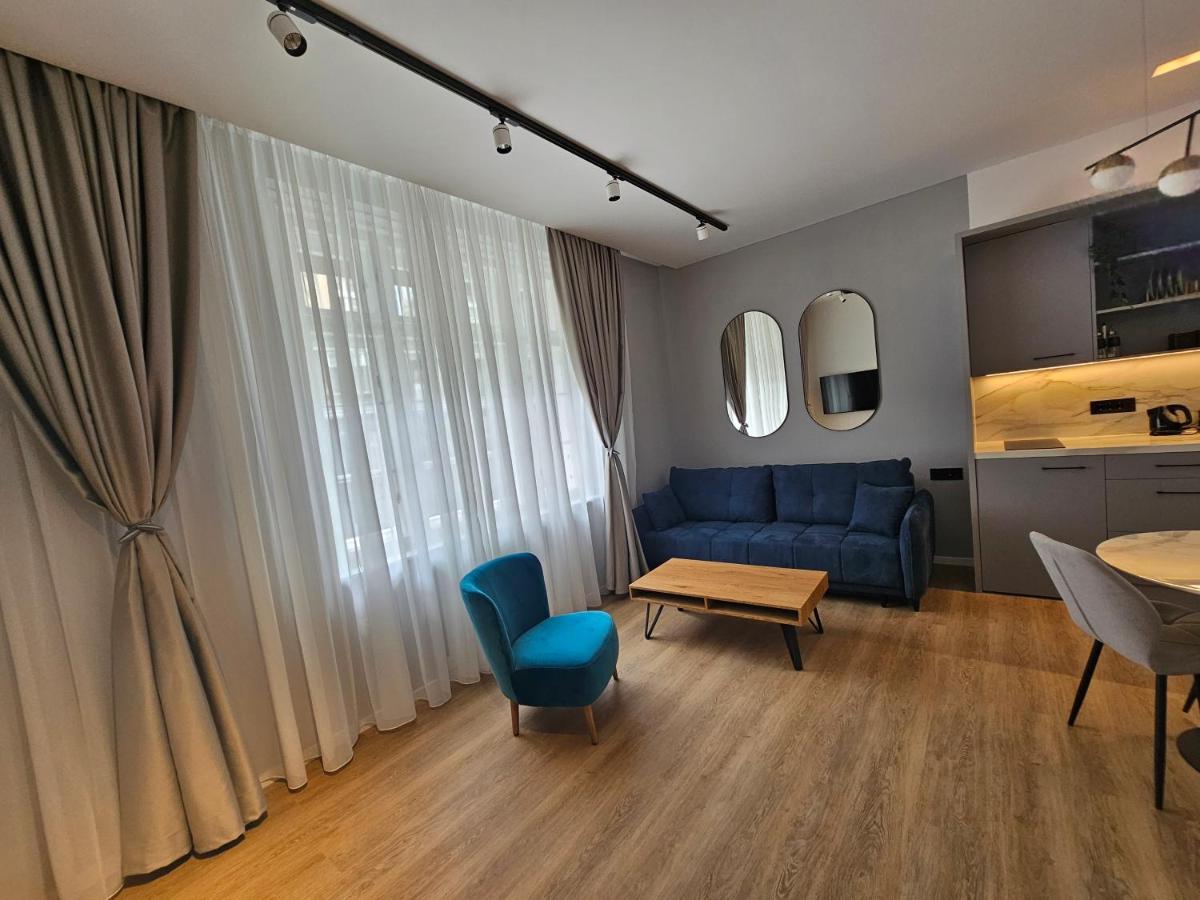 City Nest Modern & Cozy Suites ベオグラード エクステリア 写真