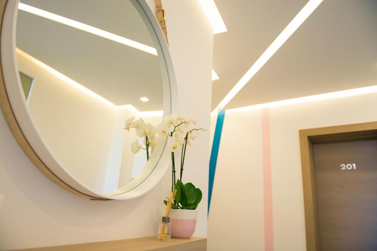 City Nest Modern & Cozy Suites ベオグラード エクステリア 写真